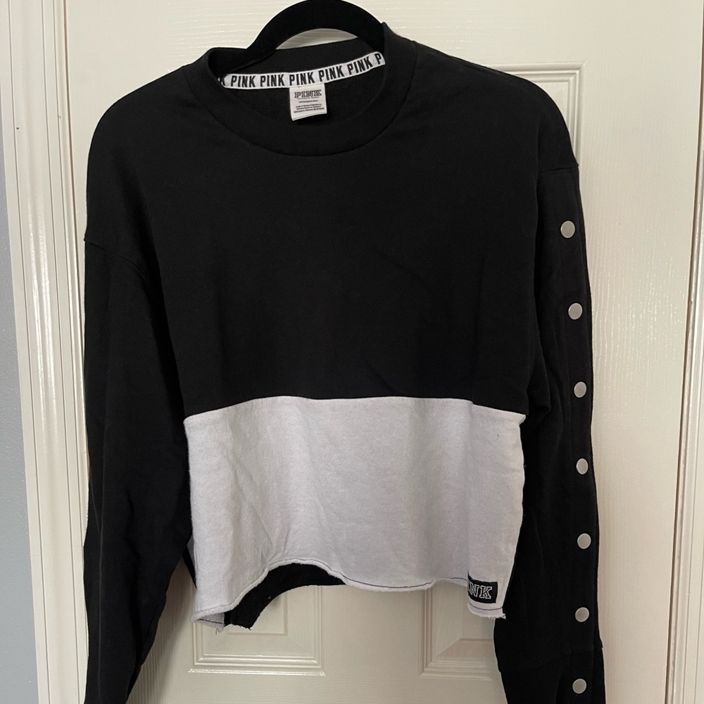 Victoria Secret PINK Long Sleeve Cropped Sweatshirt